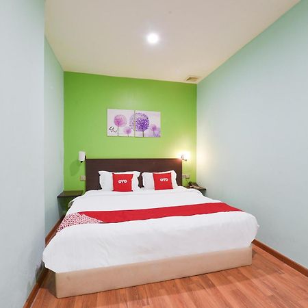 Hotel O G Home Hotel, Kota Bharu, Kelantan. מראה חיצוני תמונה