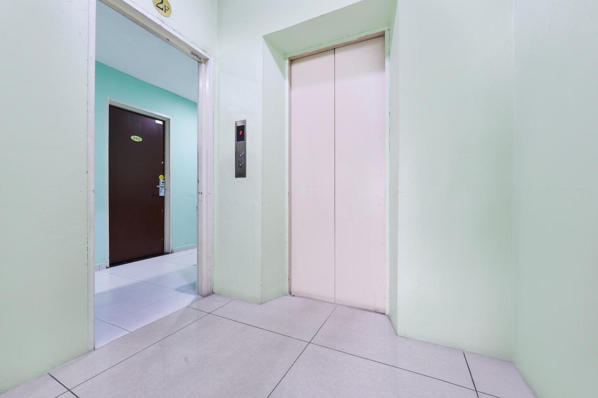 Hotel O G Home Hotel, Kota Bharu, Kelantan. מראה חיצוני תמונה