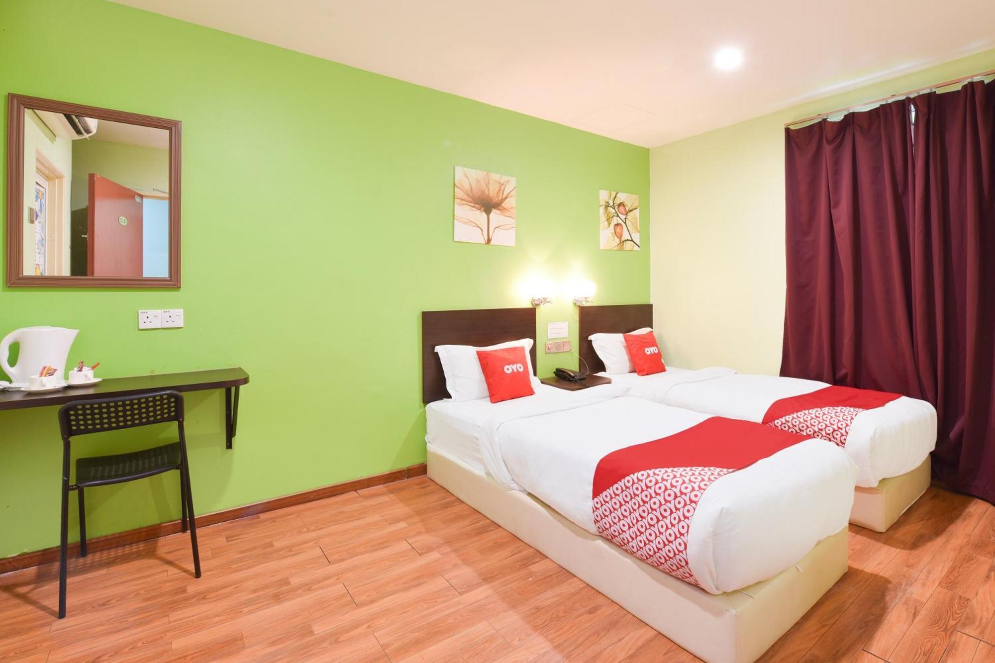 Hotel O G Home Hotel, Kota Bharu, Kelantan. מראה חיצוני תמונה