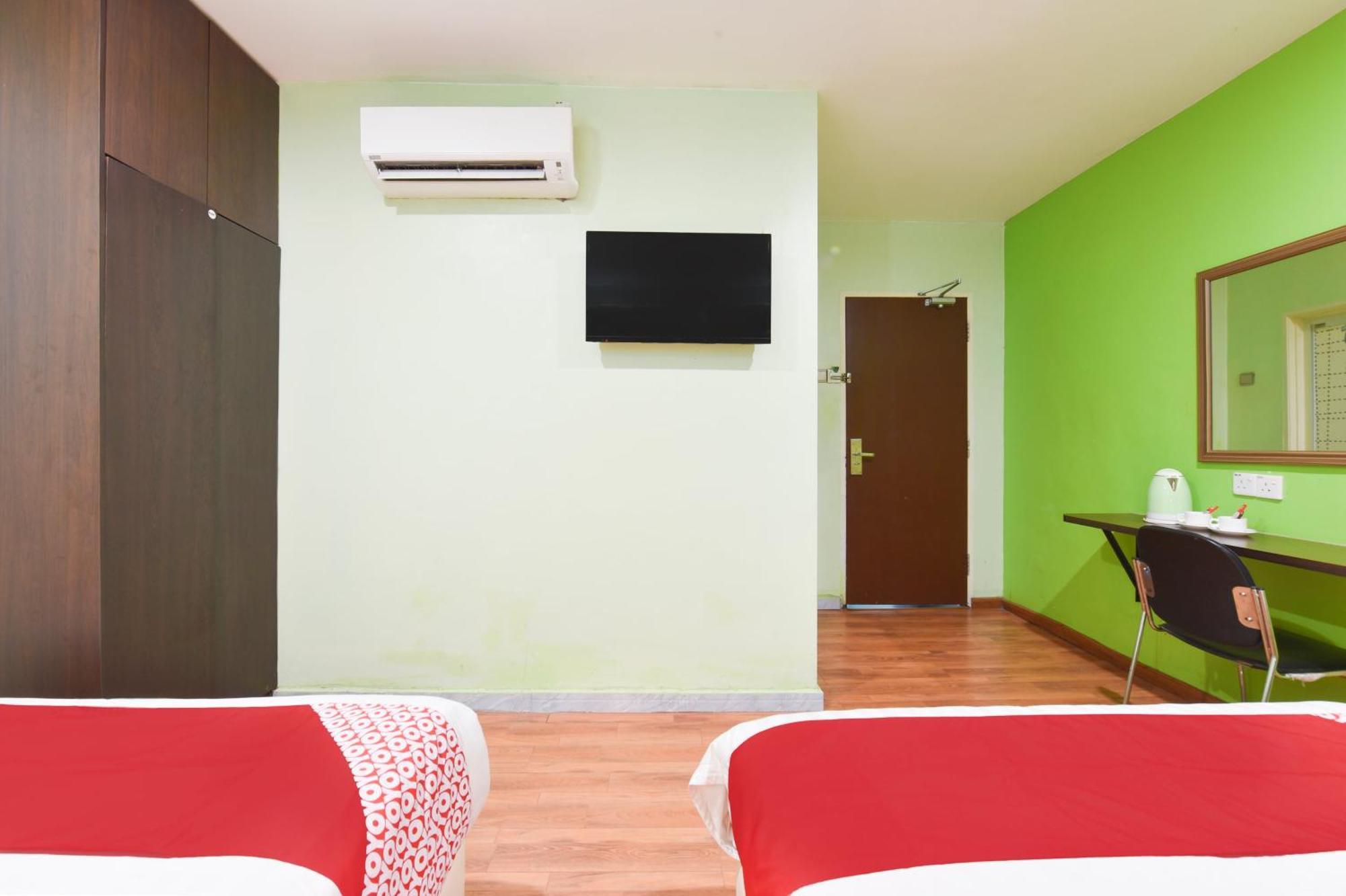Hotel O G Home Hotel, Kota Bharu, Kelantan. מראה חיצוני תמונה